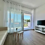 Goldie Vista Krk Appartamento *